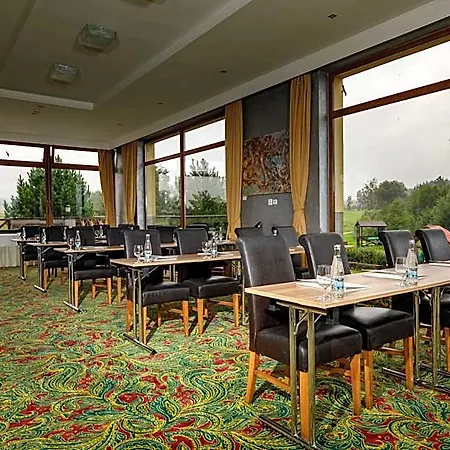 International Hotel 4*